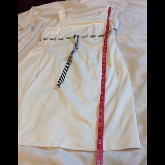 Noviello-Bloom White Sleeveless Empire Dress Sz 12 - Picture 14 of 14